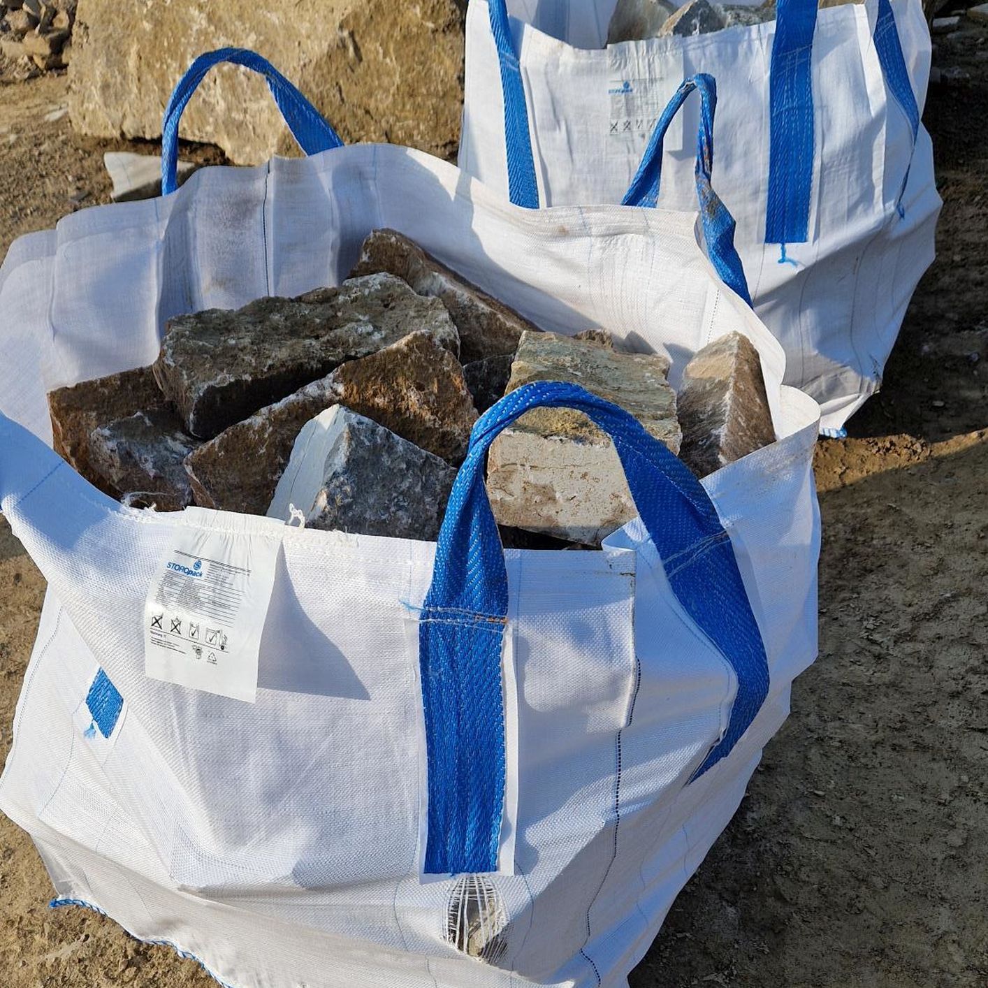 Krustenmauerstein im Big Bag