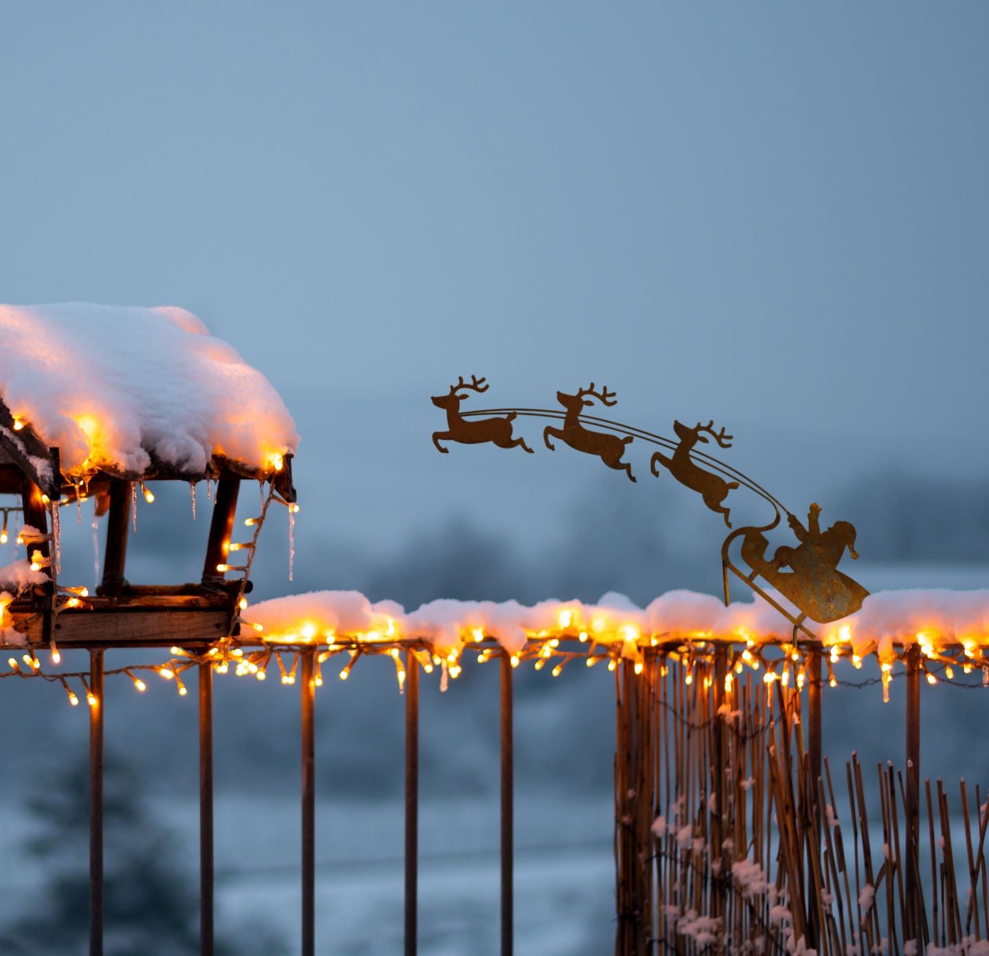 Gartenstecker "Weihnachtsmann" in Rostoptik